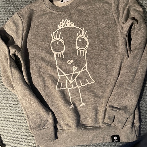 Qypster princess sweatshirt size medium - Picture 5 of 12
